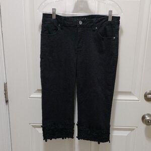 Earl Jeans Black Capris with Lace Hem